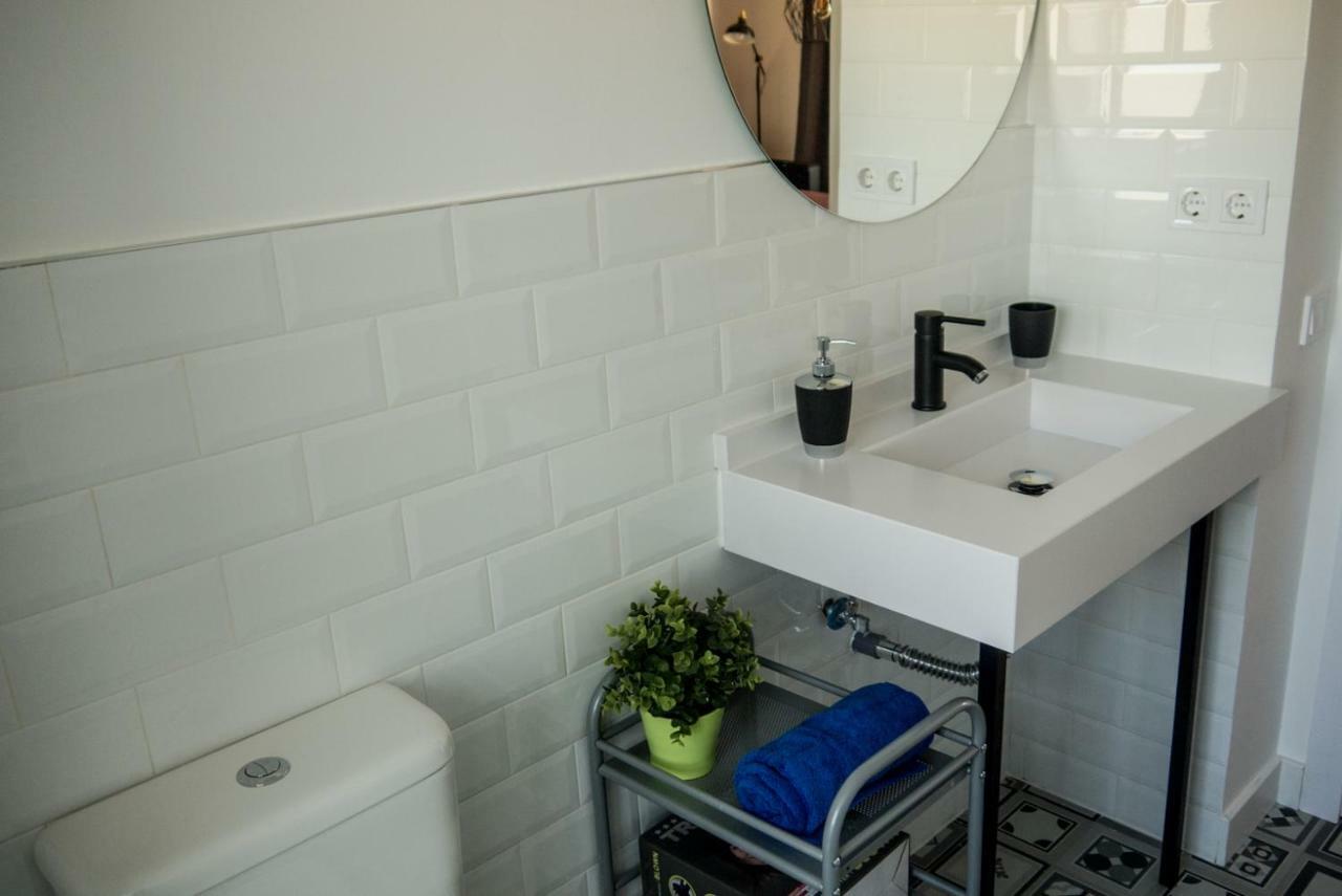Ever House Ifema Mar De Cristal مدريد المظهر الخارجي الصورة
